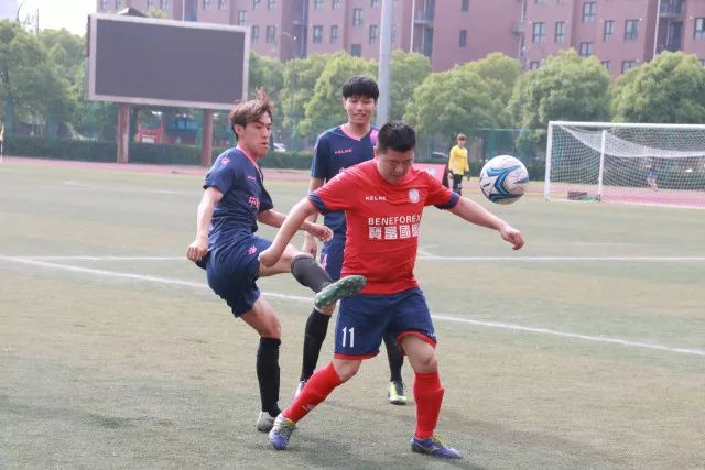 英超第八轮：红军与纽卡胜利，曼联惨跌降级区！